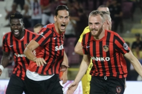 (ÖZET) Gaziantep FK - Ankaragücü maç sonucu: 1-0 3 ozet-gaziantep-fk-ankaragucu-mac-sonucu-1-0-rNTIlshr.jpg