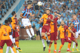 (ÖZET) Trabzonspor-Galatasaray maç sonucu: 0-0 3 ozet-trabzonspor-galatasaray-mac-sonucu-0-0-G9n6BHd8.gif