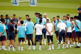 PSG'de disiplin üst seviyede! Kola ve soğuk çay yasaklandı 3 psgde-disiplin-ust-seviyede-kola-ve-soguk-cay-yasaklandi-iI9ug129.jpg