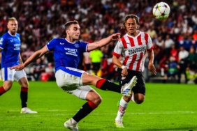 psv-eindhoven-rangers-mac-sonucu-0-1-xmBrVdl9.jpg
