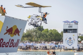 Red Bull Uçuş Günü’ne fantastik uçuş araçları damga vurdu 5 red-bull-ucus-gunune-fantastik-ucus-araclari-damga-vurdu-2nNvnS27.jpg