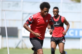 Sivasspor’da Alanyaspor maçı hazırlıkları başladı 4 sivassporda-alanyaspor-maci-hazirliklari-basladi-lveLmaz6.jpg