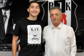 son-dakika-besiktas-transfer-haberi-emirhan-ilkhandan-menajerine-rest-besiktas-kazansin-diye-imza-atti-Lz8L1fBM.jpg