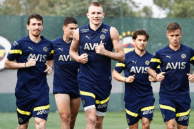 Son dakika Fenerbahçe transfer haberi! Attila Szala'nin yerine Rodrigo Becao 5 son-dakika-fenerbahce-transfer-haberi-attila-szalanin-yerine-rodrigo-becao-lazxJOKi.gif