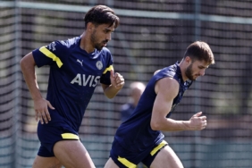 Son dakika Fenerbahçe'nin Konyaspor maçı kadrosu belli oldu 6 son-dakika-fenerbahcenin-konyaspor-maci-kadrosu-belli-oldu-LZwuSrYq.jpg