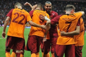 Son dakika Galatasaray haberi! Sarı kırmızılılarda bir ayrılık daha! İşte yeni takımı 3 son-dakika-galatasaray-haberi-sari-kirmizililarda-bir-ayrilik-daha-iste-yeni-takimi-71PJinSp.jpg