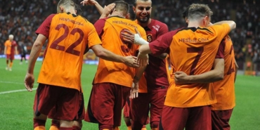son-dakika-galatasaray-haberi-sari-kirmizililarda-bir-ayrilik-daha-iste-yeni-takimi-71PJinSp.jpg