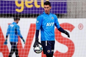 Son dakika haberi! Berke Özer'den çarpıcı sözler! Galatasaray ve transfer itirafı 1 son-dakika-haberi-berke-ozerden-carpici-sozler-galatasaray-ve-transfer-itirafi-Ljg7Z4YD.jpg