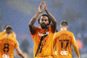 Tom Huddlestone, oyuncu-antrenör olarak Manchester United'a gidiyor 4 tom-huddlestone-oyuncu-antrenor-olarak-manchester-uniteda-gidiyor-jsYkC6lZ.jpg