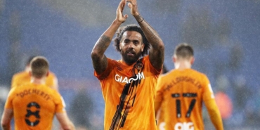 tom-huddlestone-oyuncu-antrenor-olarak-manchester-uniteda-gidiyor-jsYkC6lZ.jpg