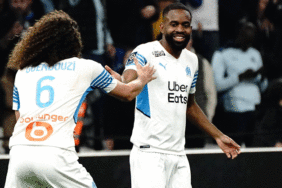 Trabzonspor, Cedric Bakambu için Marsilya'yla anlaşamadı 3 trabzonspor-cedric-bakambu-icin-marsilyayla-anlasamadi-ViS7g7pq.gif