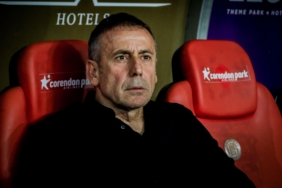 Trabzonspor teknik direktörü Abdullah Avcı: Biraz saygı istiyorum 4 trabzonspor-teknik-direktoru-abdullah-avci-biraz-saygi-istiyorum-qSvwVAZD.jpg