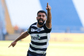 Trabzonspor'da sıradaki isim Umut Bozok! 7 trabzonsporda-siradaki-isim-umut-bozok-QXcY8add.gif