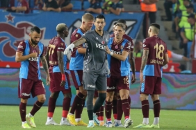 Trabzonspor'un iç sahadaki serisi 25 maça çıktı 1 trabzonsporun-ic-sahadaki-serisi-25-maca-cikti-v2wCkJTZ.jpg
