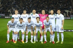 Trabzonspor'un Şampiyonlar Ligi'nde gruplara kalması için tek engel: Kopenhag 7 trabzonsporun-sampiyonlar-liginde-gruplara-kalmasi-icin-tek-engel-kopenhag-Xs6JKicA.jpg