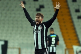 Transfer haberi: Beşiktaş'tan ayrılan Adem Ljajic'i Partizan istiyor 3 transfer-haberi-besiktastan-ayrilan-adem-ljajici-partizan-istiyor-xKmYSigd.jpg