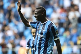 Transfer haberi: Mario Balotelli, Sion ile anlaştı iddiası! 3 transfer-haberi-mario-balotelli-sion-ile-anlasti-iddiasi-KgBmJLUL.jpg