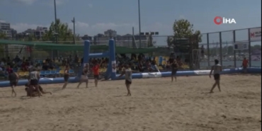 uluslararasi-istanbul-plaj-ragbi-lig-turnuvasi-final-maclari-oynandi-tCK8TQ2U.jpg