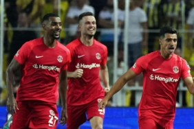 Ümraniyespor'dan Kadıköy'de tarihi puan! 3 umraniyespordan-kadikoyde-tarihi-puan-UXpACwYd.jpg