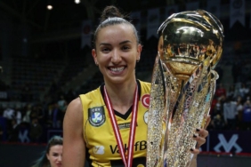 Vakıfbank'ta beklenen oldu! Gabi Guimaraes tarihe geçecek 2 vakifbankta-beklenen-oldu-gabi-guimaraes-tarihe-gececek-gFH1CAR4.jpg