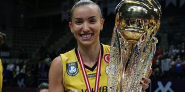 vakifbankta-beklenen-oldu-gabi-guimaraes-tarihe-gececek-gFH1CAR4.jpg