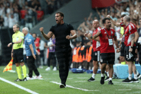 Valerien Ismael: Beşiktaş maçlara böyle başlar! 6 valerien-ismael-besiktas-maclara-boyle-baslar-qVMDQWNB.gif