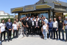 Vanspor yönetimi basınla bir araya geldi 2 vanspor-yonetimi-basinla-bir-araya-geldi-9BwjFnQF.jpg