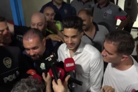 Yeni transfer Trabzon'da izdiham yarattı 6 yeni-transfer-trabzonda-izdiham-yaratti-rwAbLeTL.jpg