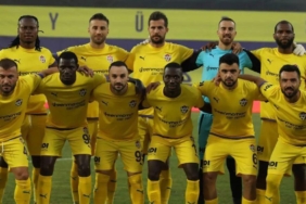 1-ligde-sampiyonluk-adaylari-tepetaklak-eyupspor-samsunspor-goztepe-9MsrV5rp.jpg