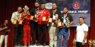 2022-akdeniz-off-road-kupasi-2-ayaginda-dereceye-girenlere-kupa-ve-madalyalari-verildi-gLknAUMs.jpg