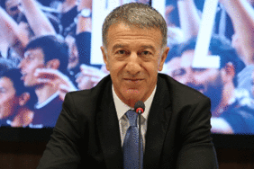 Ahmet Ağaoğlu: “Alternatif transfer acil olarak gündeme gelebilir” 4 ahmet-agaoglu-alternatif-transfer-acil-olarak-gundeme-gelebilir-lJ3zxVLp.gif
