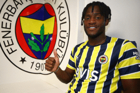 Batshuayi'nin Fenerbahçe'deki rolü farklı olacak! İşte Jorge Jesus'un planı! 4 batshuayinin-fenerbahcedeki-rolu-farkli-olacak-iste-jorge-jesusun-plani-4R2bwzER.gif