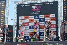 Dünya Kadınlar Motokros şampiyonu Nancy Van De Ven oldu 6 dunya-kadinlar-motokros-sampiyonu-nancy-van-de-ven-oldu-p5FcB22t.jpg