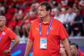 Ergin Ataman: Maçı kazanmayı hak etmedik 1 ergin-ataman-maci-kazanmayi-hak-etmedik-ehSdEdeF.jpg