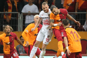 Fanatik yazarları Galatasaray - Gaziantep FK maçını değerlendirdi: 2 fanatik-yazarlari-galatasaray-gaziantep-fk-macini-degerlendirdi-s9PbAAS1.gif