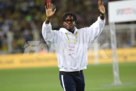 Fenerbahçe haberi: Michy Batshuayi taraftarlarla buluştu 2 fenerbahce-haberi-michy-batshuayi-taraftarlarla-bulustu-ljbYOmwa.jpg