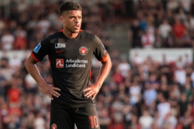 Galatasaray haberi: Evander transferi bitiyor! 1 galatasaray-haberi-evander-transferi-bitiyor-G1sucuu2.jpg
