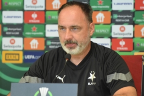 Jindrich Trpisovsky: Beşiktaş menajerlerimle iletişime geçmişti 3 jindrich-trpisovsky-besiktas-menajerlerimle-iletisime-gecmisti-lUy53xiP.jpg