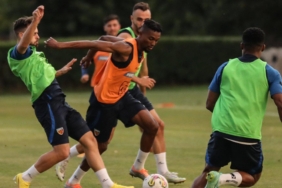 Kayserispor’da kamp kadrosu belli oldu 6 kayserisporda-kamp-kadrosu-belli-oldu-8yjYCE9A.jpg
