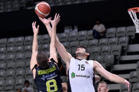 Merkezefendi Belediyesi, Beşiktaş Emlakjet'e 84-61 kaybetti 4 merkezefendi-belediyesi-besiktas-emlakjete-84-61-kaybetti-G9dLwkPI.jpg