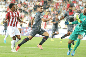 (ÖZET) Sivasspor-Fatih Karagümrük maç sonucu: 0-0 5 ozet-sivasspor-fatih-karagumruk-mac-sonucu-0-0-MeZ5YBhw.gif