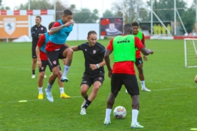 Samsunspor ile Manisa FK 5. randevuya çıkıyor 1 samsunspor-ile-manisa-fk-5-randevuya-cikiyor-QGKWkFEH.jpg