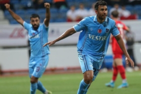 trabzonspor-haberi-trezeguet-hayata-dondu-1cm78nq9.jpg