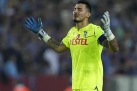 Trabzonspor haberi: Uğurcan Çakır'a yeni sözleşme 10 trabzonspor-haberi-ugurcan-cakira-yeni-sozlesme-mLDJVGYs.jpg