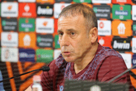 Trabzonspor Teknik Direktörü Abdullah Avcı: Gruplardan çıkmak istiyoruz 6 trabzonspor-teknik-direktoru-abdullah-avci-gruplardan-cikmak-istiyoruz-4jm5ixOB.gif