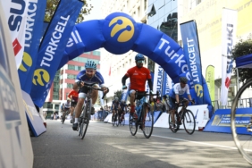 turkcell-granfondo-izmirde-pedallar-surdurulebilir-bir-dunya-icin-dondu-GNh2WqRm.jpg