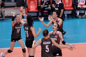 U19 Kız Milli Takımı, Avrupa beşincisi oldu 2 u19-kiz-milli-takimi-avrupa-besincisi-oldu-UOs6bz5S.jpg
