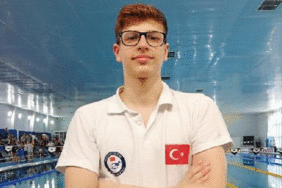 Yüzmede Batuhan Filiz dünya 2.'si! 5 yuzmede-batuhan-filiz-dunya-2si-un7JyndD.gif