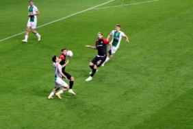 24erzincanspor-bursaspor-mac-sonucu-2-0-5jXi3Tu6.jpg