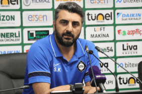 Altay Teknik Direktörü Sinan Kaloğlu: 3 puanla bitirmeyi bildik 3 altay-teknik-direktoru-sinan-kaloglu-3-puanla-bitirmeyi-bildik-Zwl5sJYH.gif